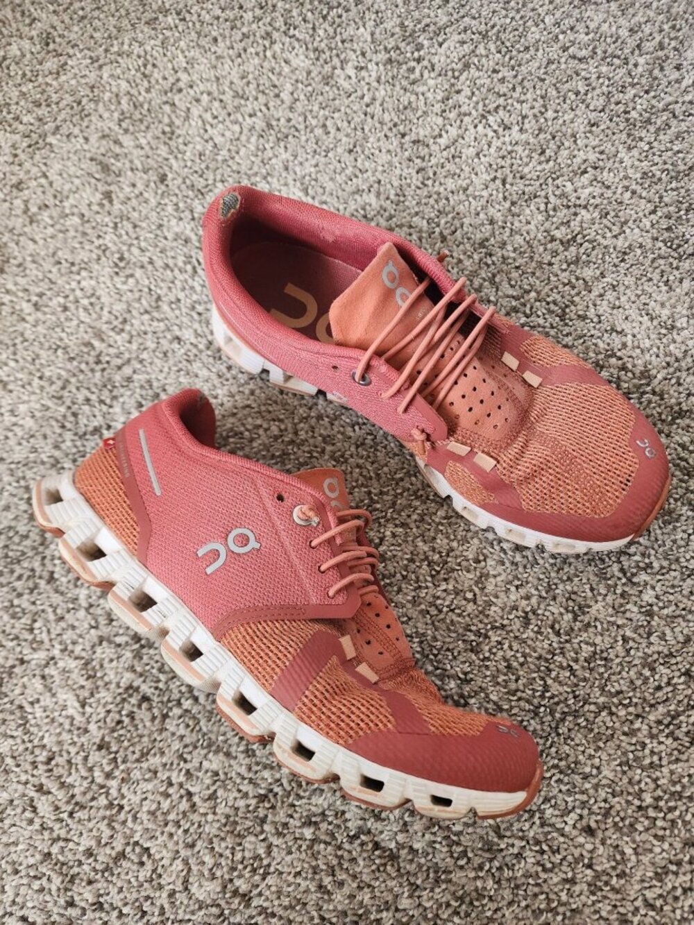 OnCloud running 2.0 orange sneakers 7